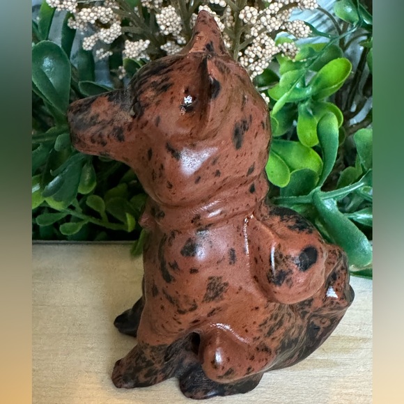 Mahogany Obsidian Crystal Dog Carving - Picture 5 of 10